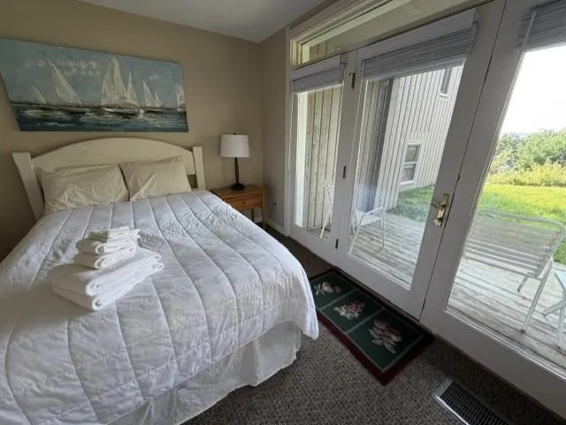 Pinnacle Place Glen Arbor Township, MI 49636