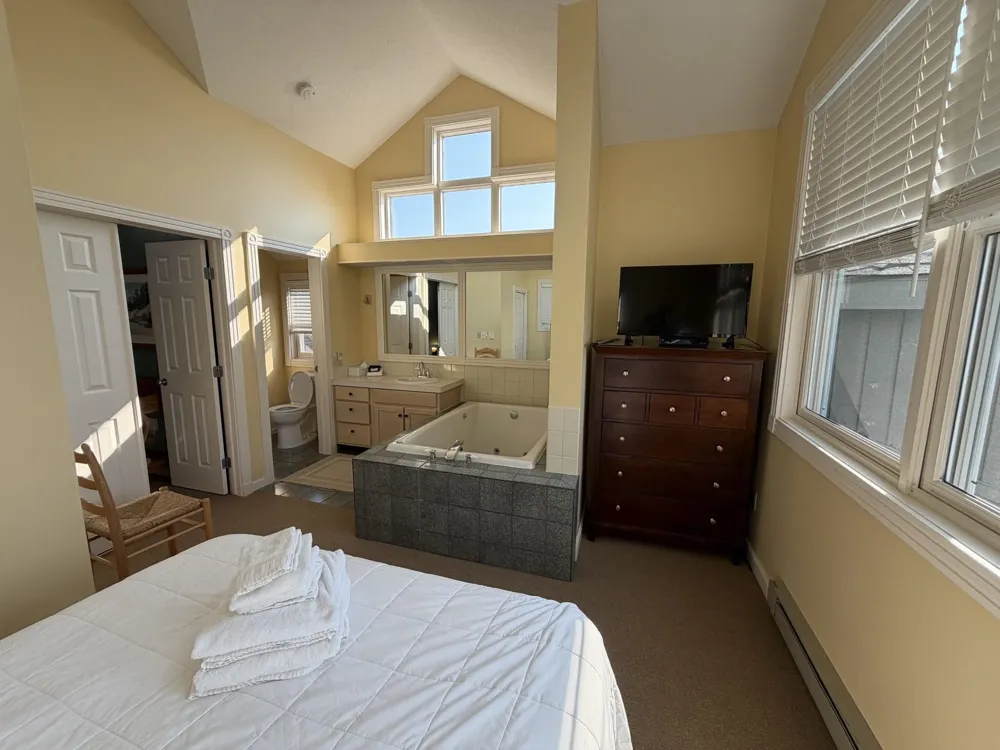 Pinnacle Place Glen Arbor Township, MI 49636