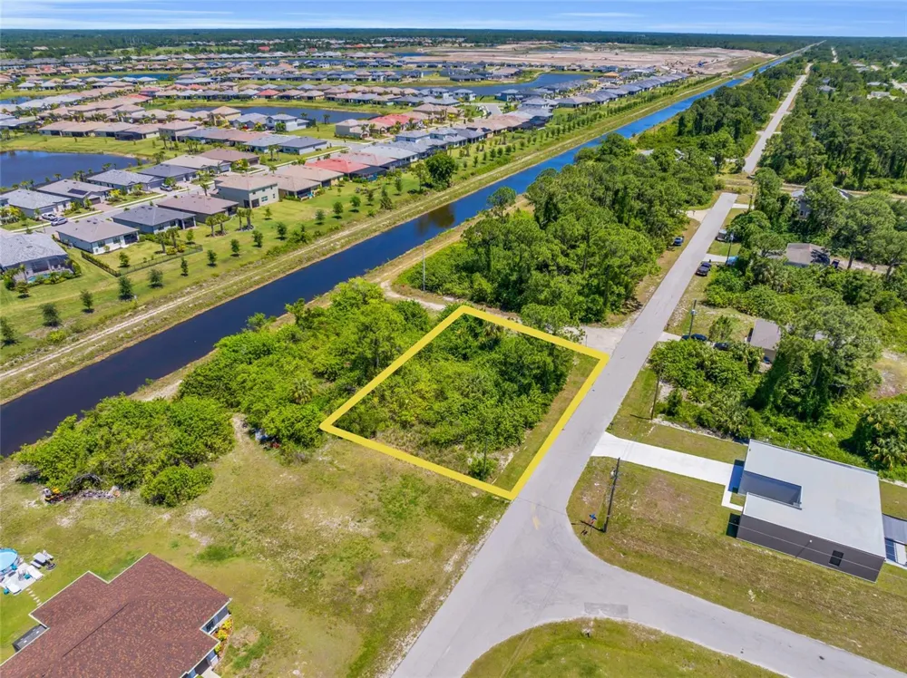 7501 TERRY AVENUE Lehigh Acres, FL 33971