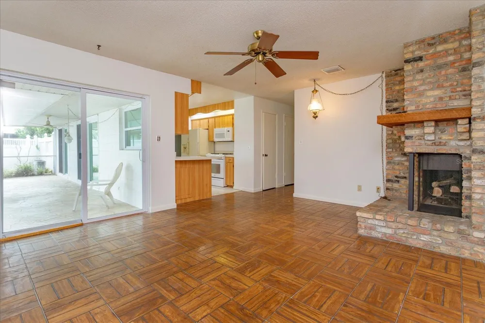Address Not Shown Casselberry, FL 32707