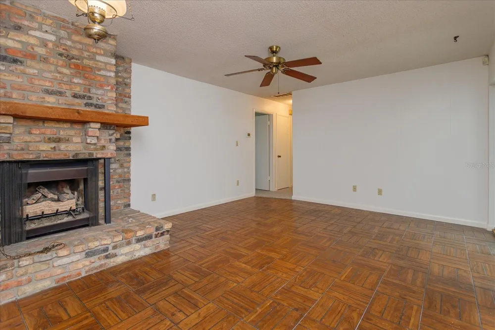 Address Not Shown Casselberry, FL 32707
