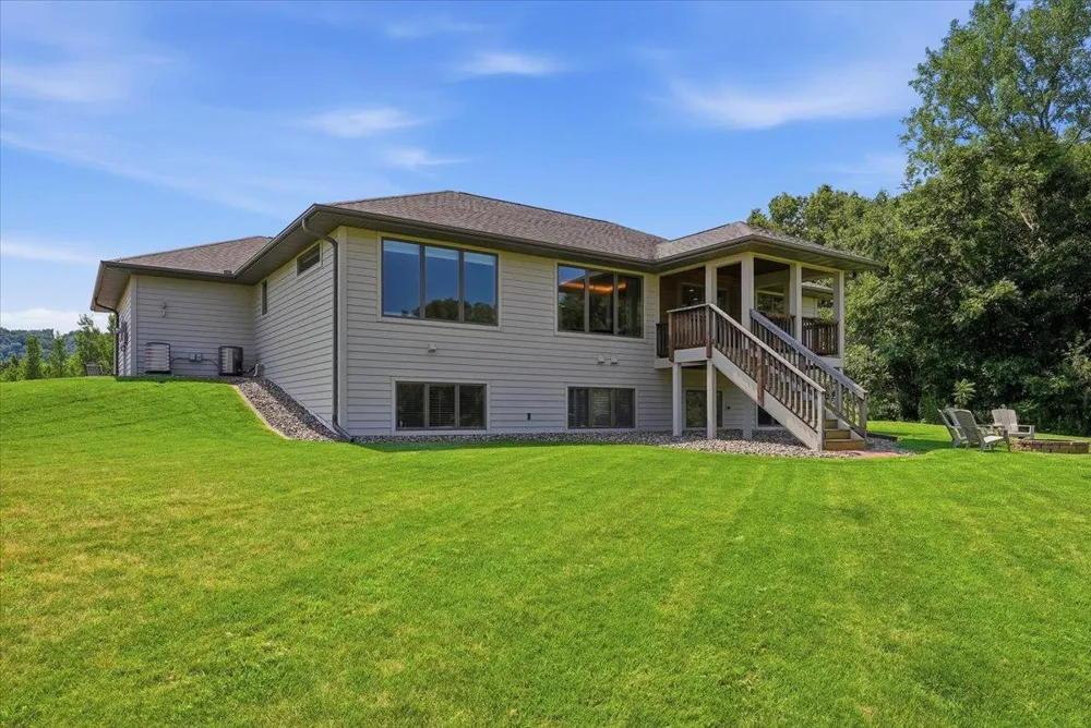 148 Medinah Circle W Lake City, MN 55041