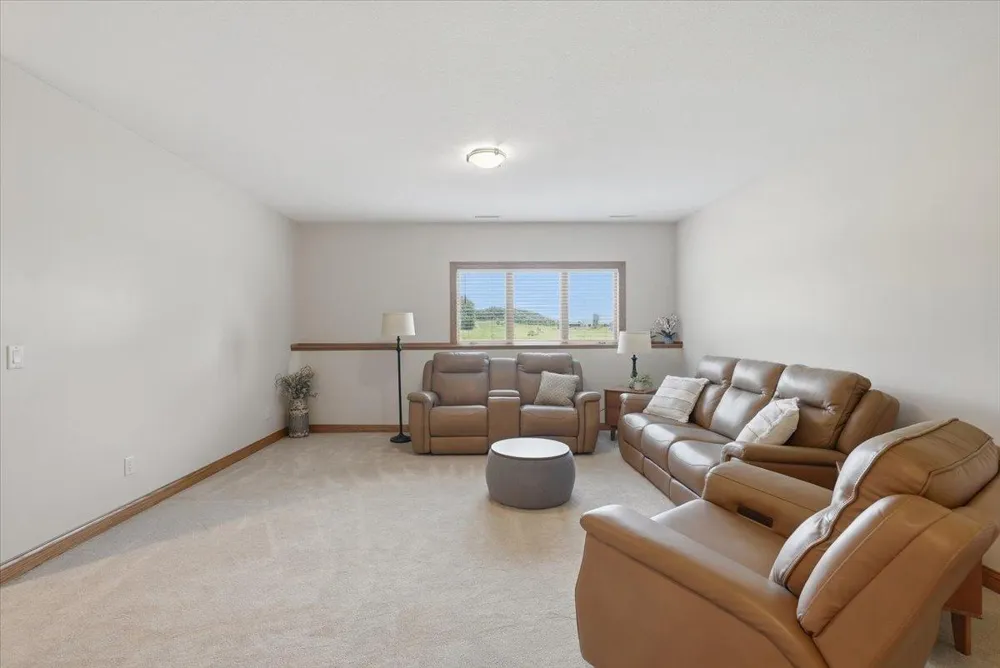 148 Medinah Circle W Lake City, MN 55041