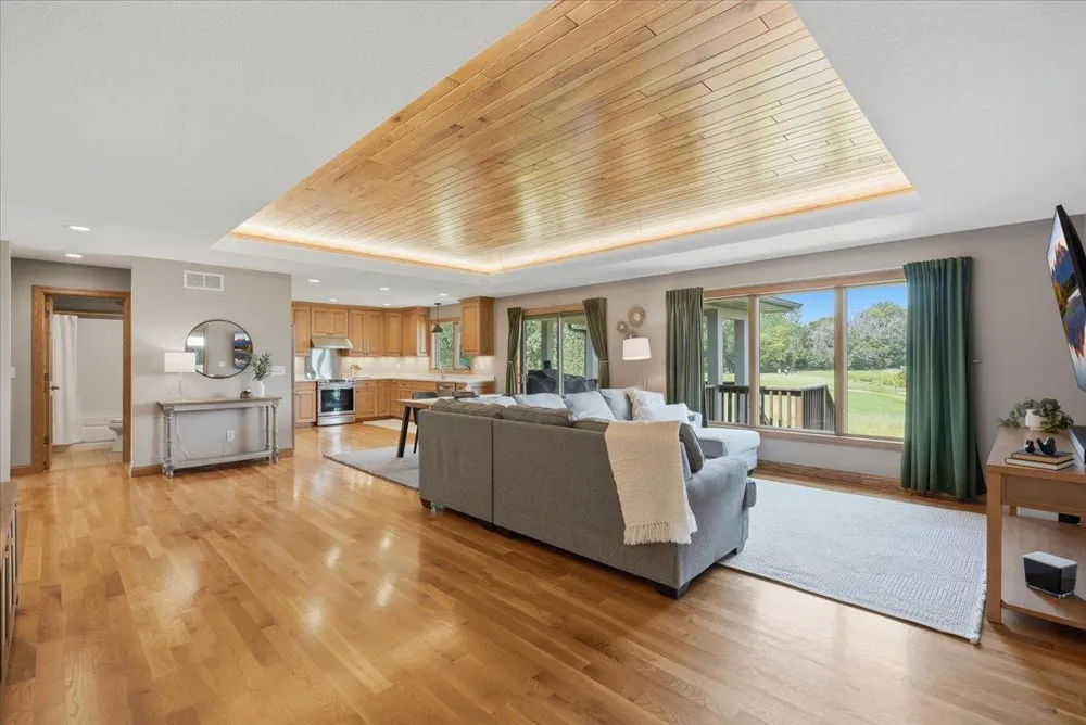 148 Medinah Circle W Lake City, MN 55041