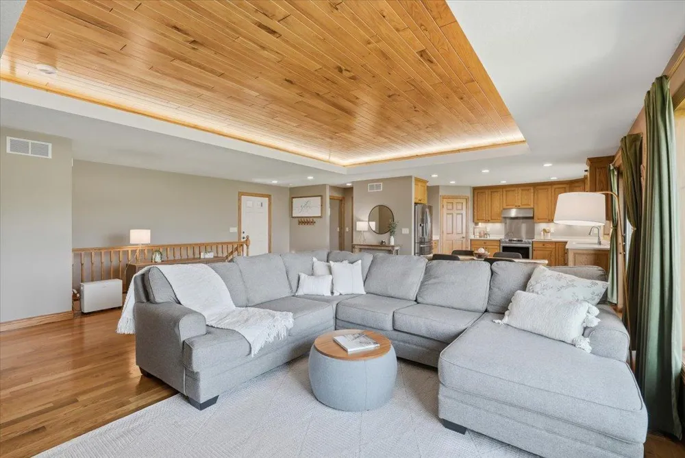 148 Medinah Circle W Lake City, MN 55041