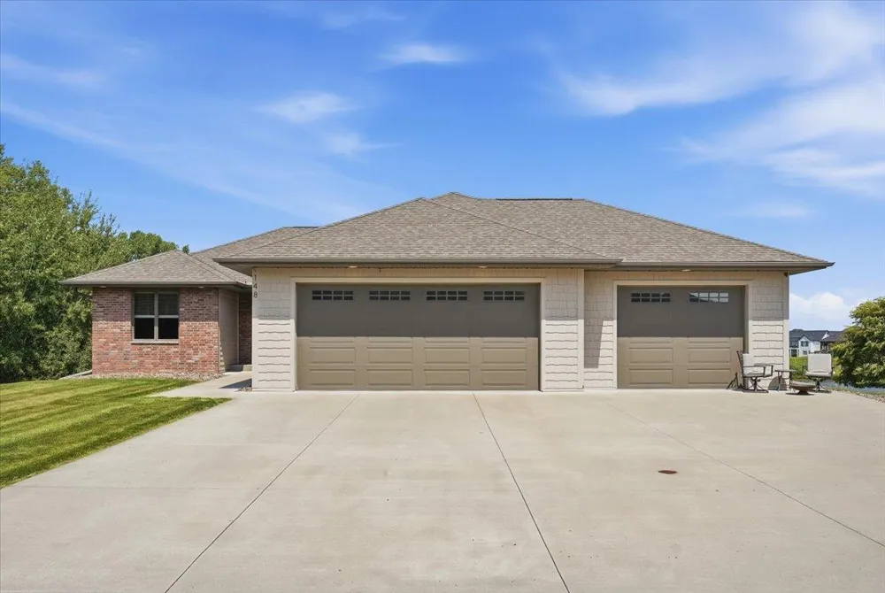 148 Medinah Circle W Lake City, MN 55041