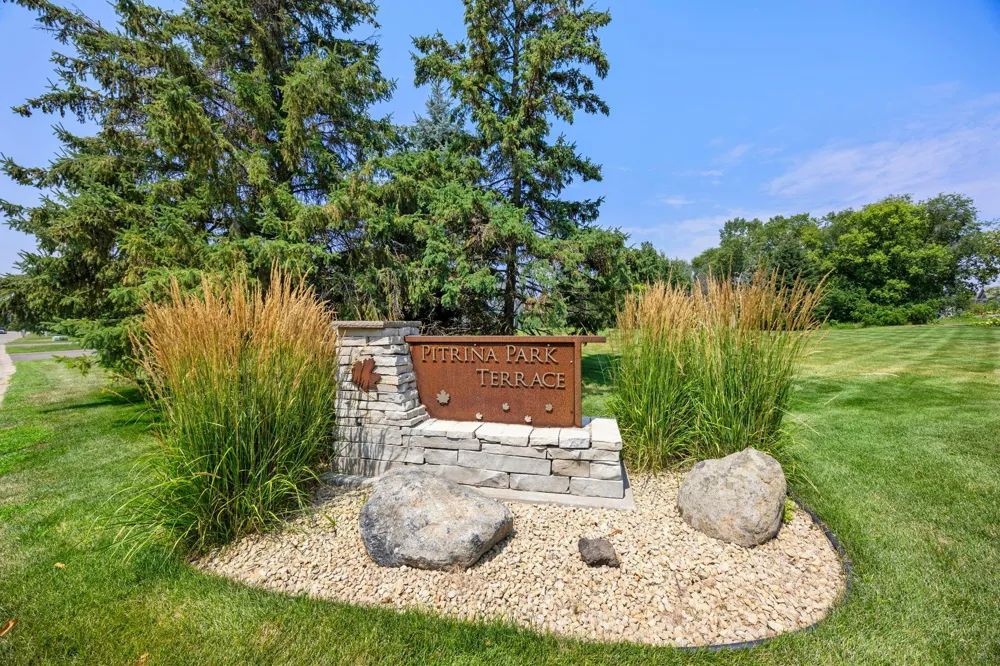 2994 Pitrina Way Little Canada, MN 55117