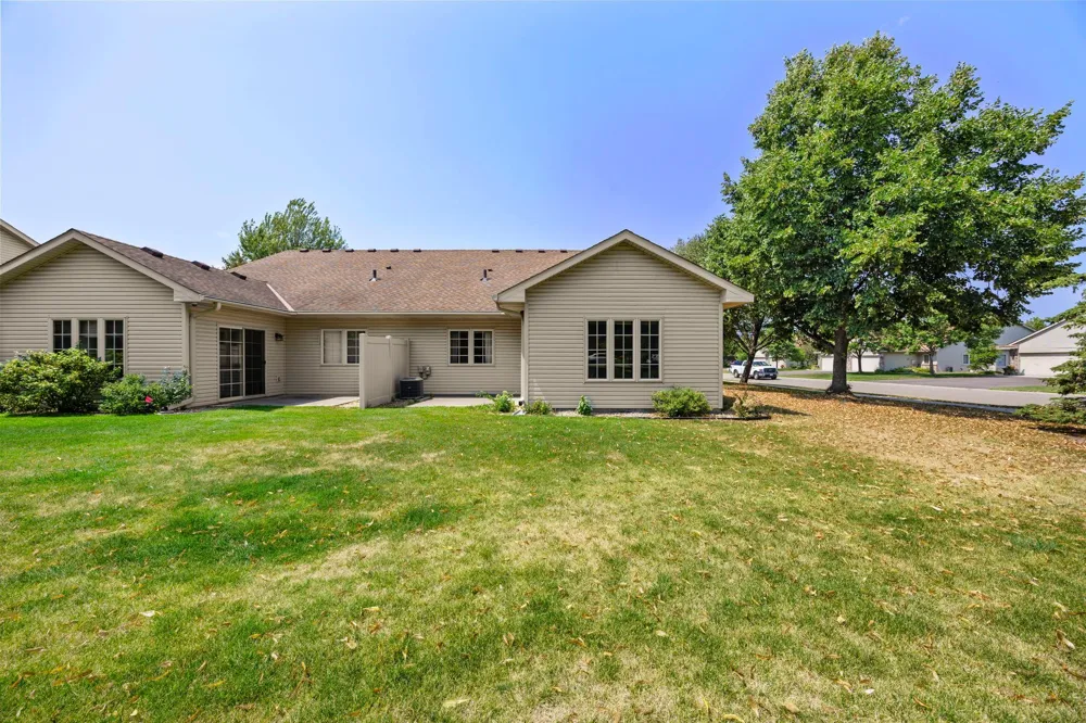 2994 Pitrina Way Little Canada, MN 55117