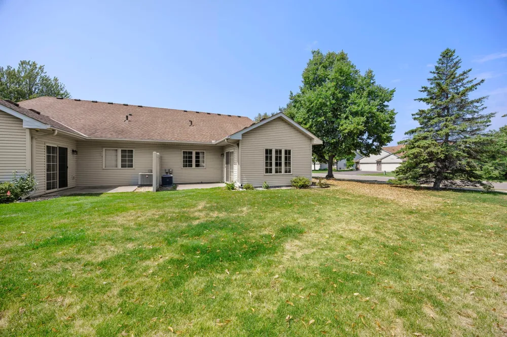 2994 Pitrina Way Little Canada, MN 55117