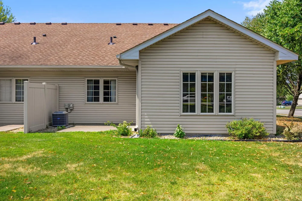 2994 Pitrina Way Little Canada, MN 55117