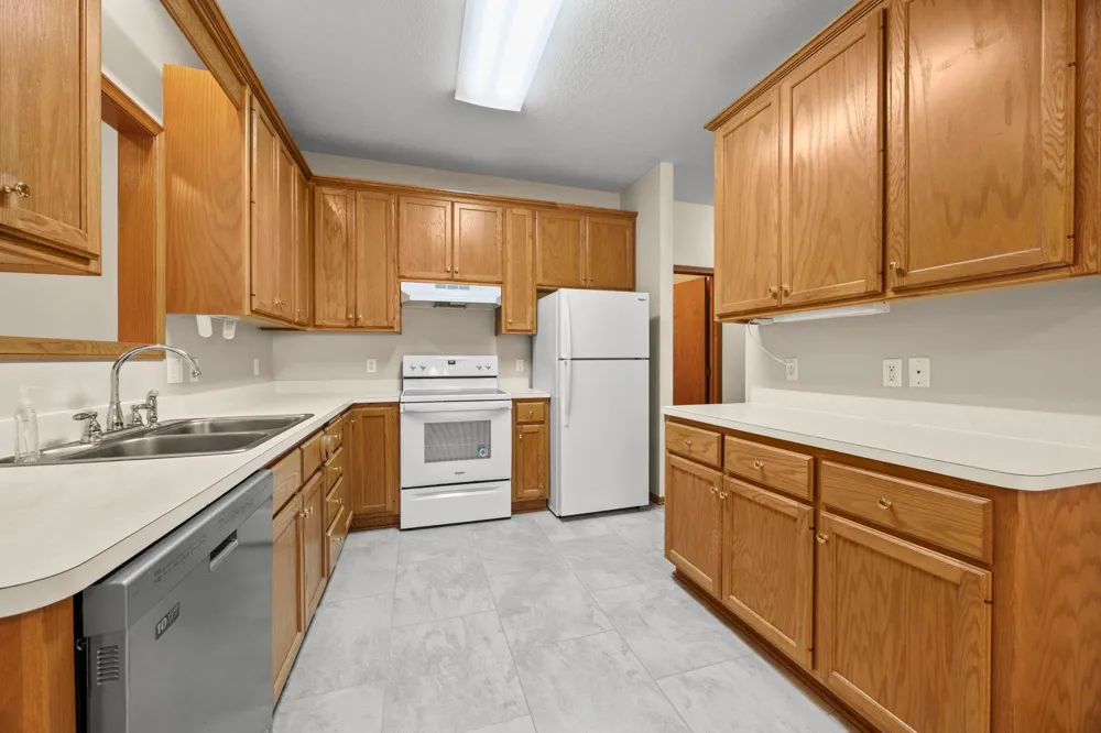 2994 Pitrina Way Little Canada, MN 55117