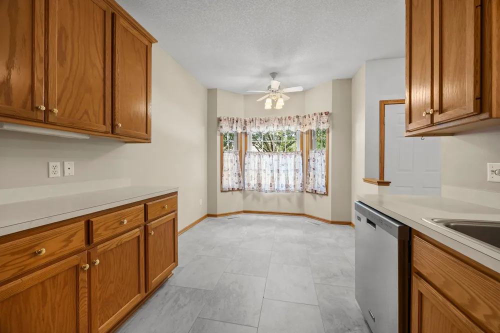 2994 Pitrina Way Little Canada, MN 55117