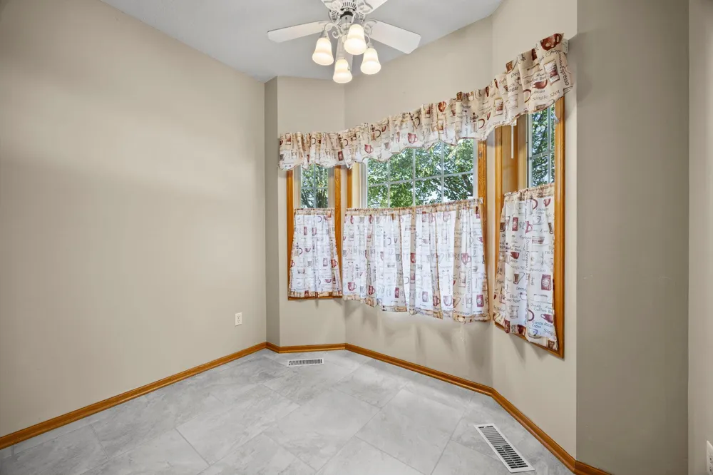 2994 Pitrina Way Little Canada, MN 55117
