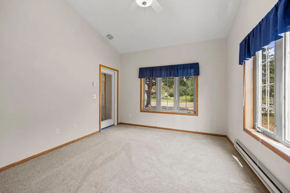 2994 Pitrina Way Little Canada, MN 55117