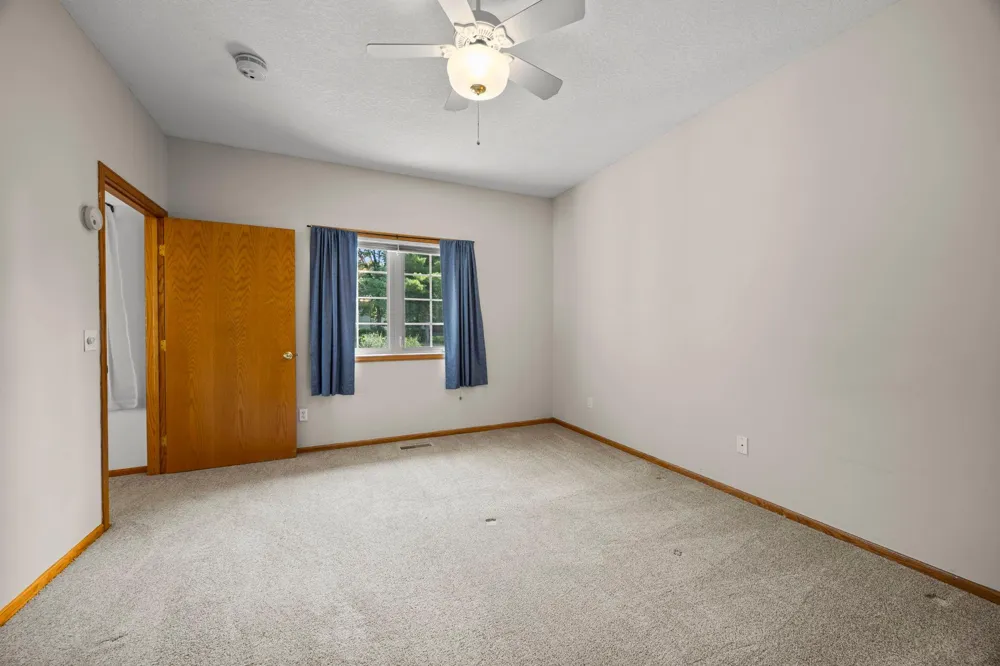 2994 Pitrina Way Little Canada, MN 55117