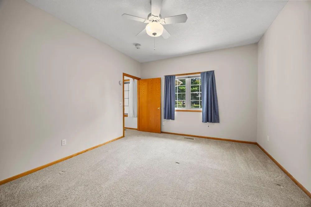 2994 Pitrina Way Little Canada, MN 55117