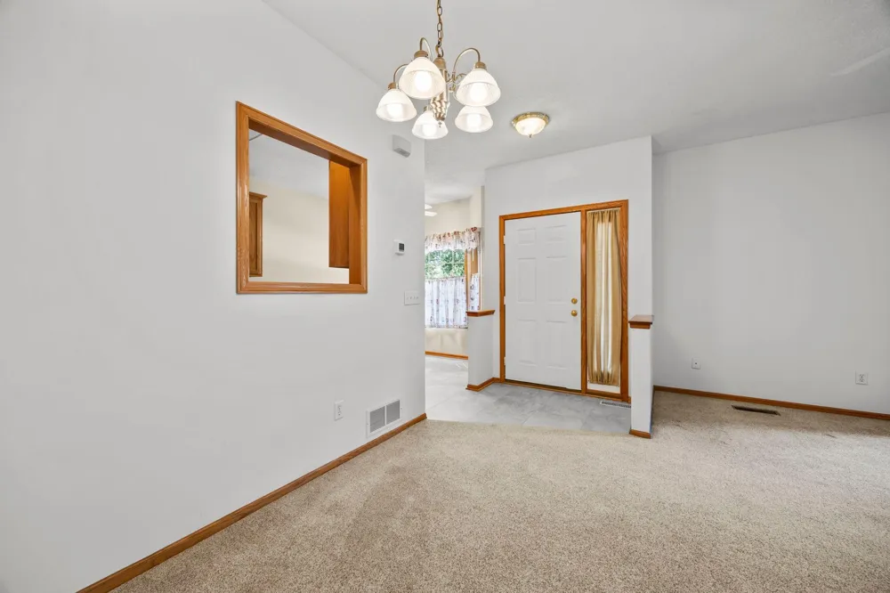 2994 Pitrina Way Little Canada, MN 55117