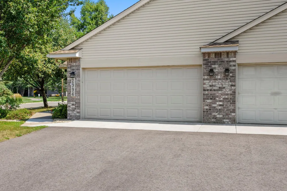 2994 Pitrina Way Little Canada, MN 55117