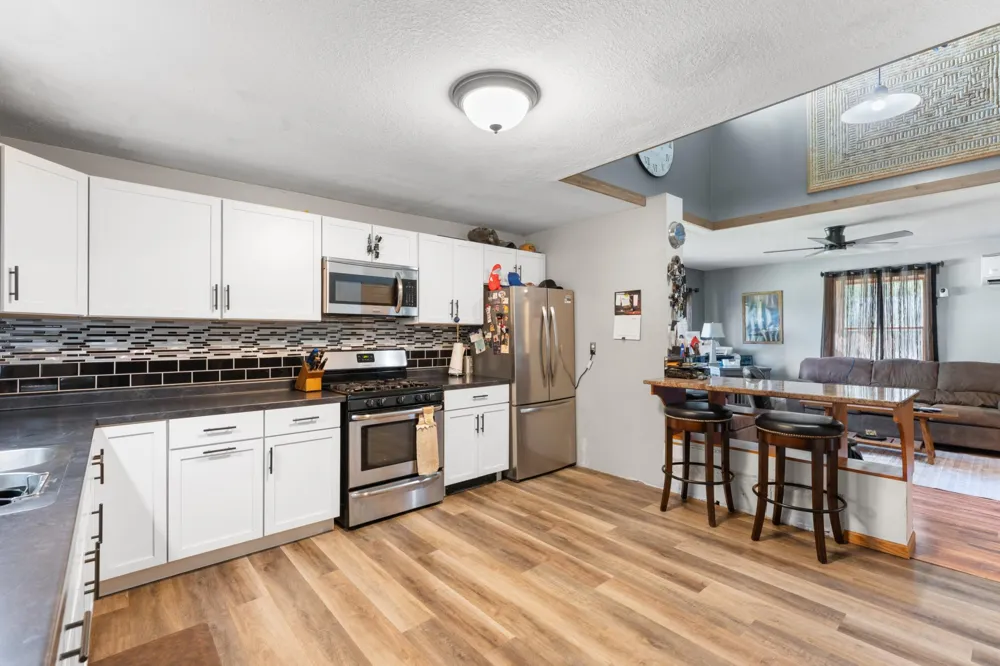 10 9th Avenue NW Oronoco, MN 55960