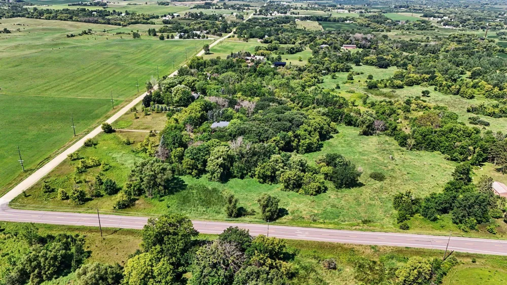 8920 E 250th Street Elko New Market, MN 55020
