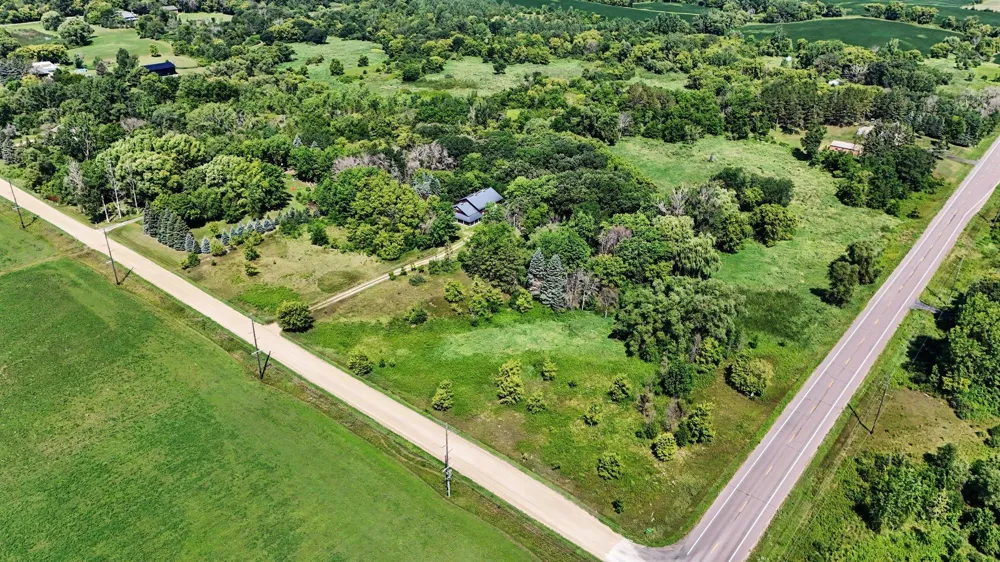 8920 E 250th Street Elko New Market, MN 55020