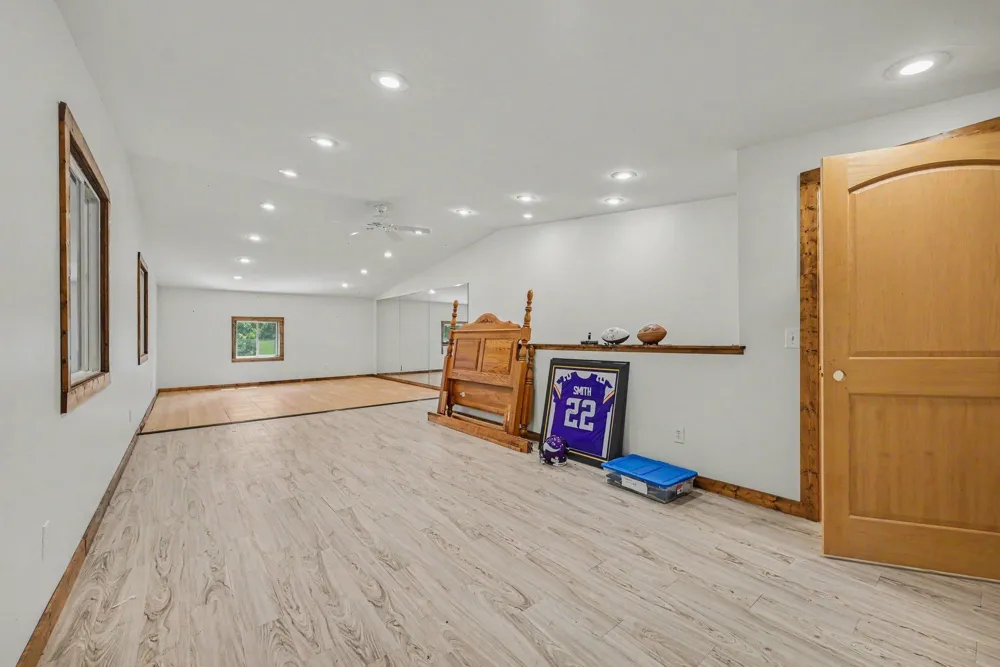8920 E 250th Street Elko New Market, MN 55020