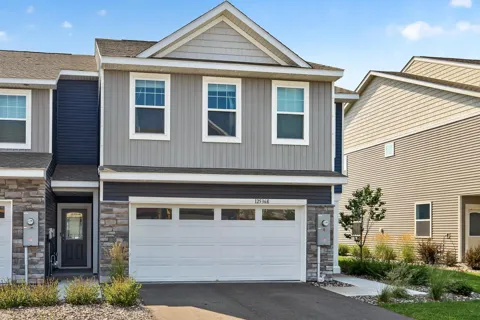 12536 Guadalcanal Circle NE #E