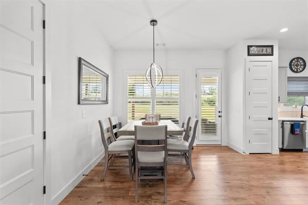 1303 Sandhill Hickory Level Road Carrollton, GA 30116
