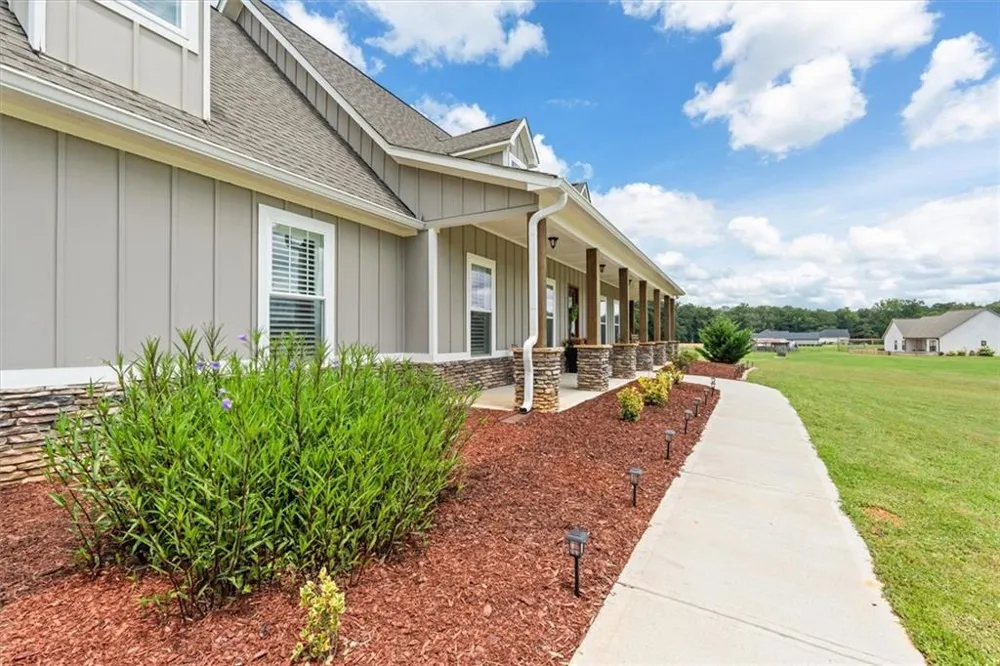 1303 Sandhill Hickory Level Road Carrollton, GA 30116