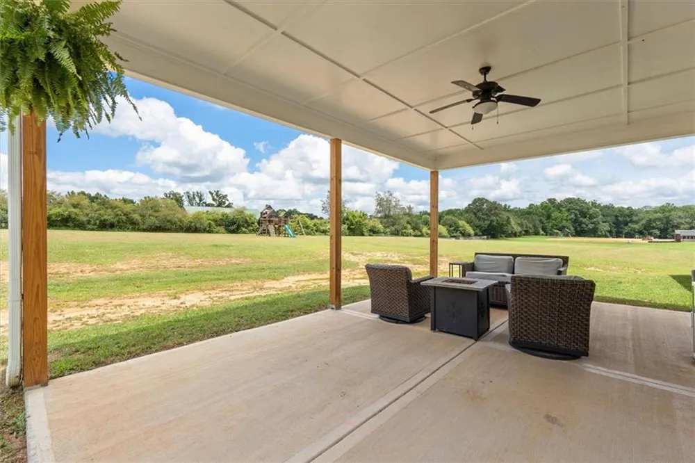 1303 Sandhill Hickory Level Road Carrollton, GA 30116
