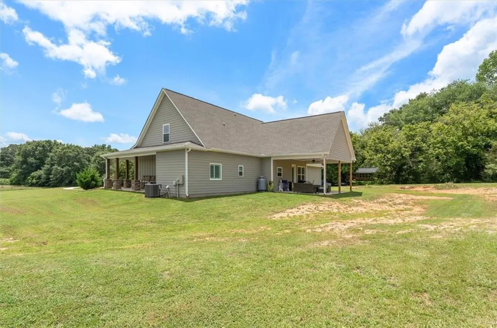 1303 Sandhill Hickory Level Road Carrollton, GA 30116