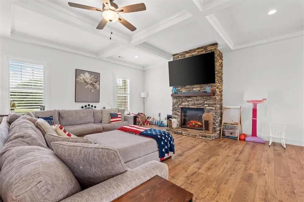 1303 Sandhill Hickory Level Road Carrollton, GA 30116