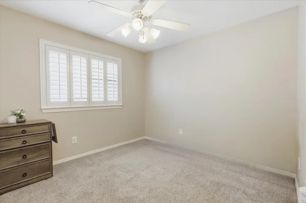 4055 Briarbend Road Dallas, TX 75287