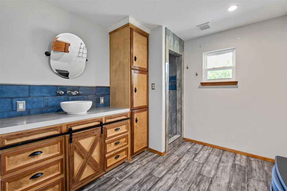 3672 FM 1861 Athens, TX 75752