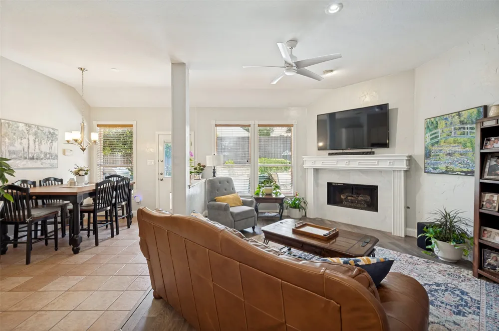 415 Patricia Lane Highland Village, TX 75077
