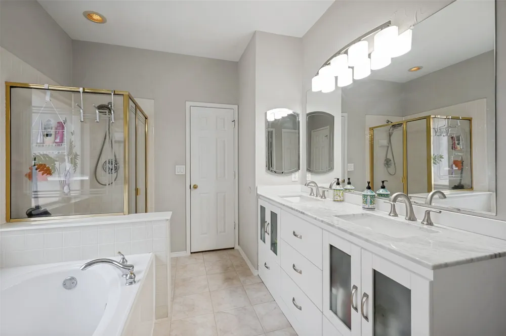 415 Patricia Lane Highland Village, TX 75077