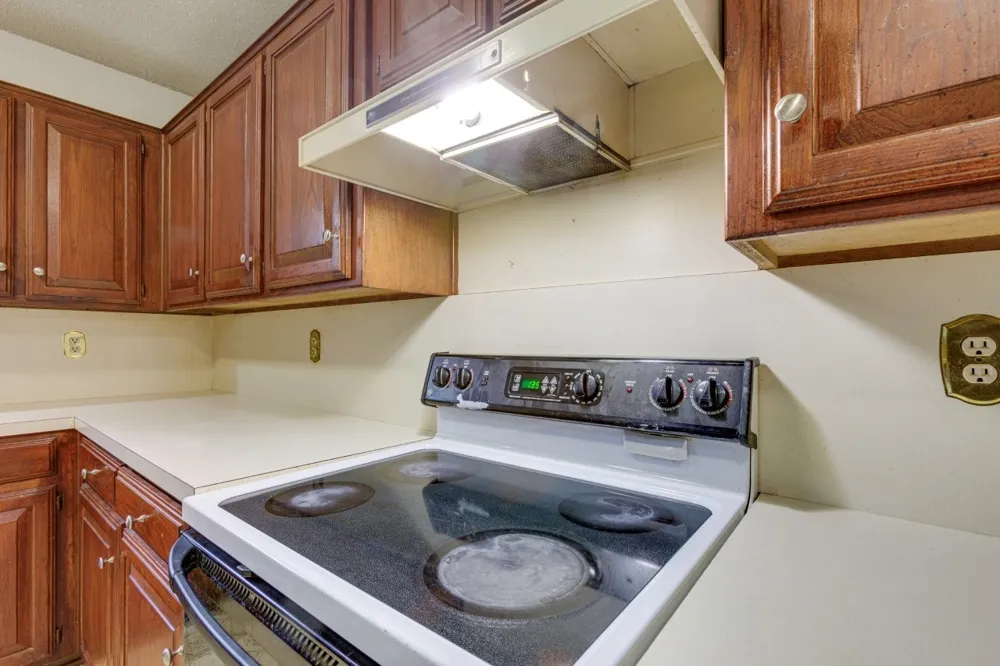 902 Wayne Avenue Duncanville, TX 75137