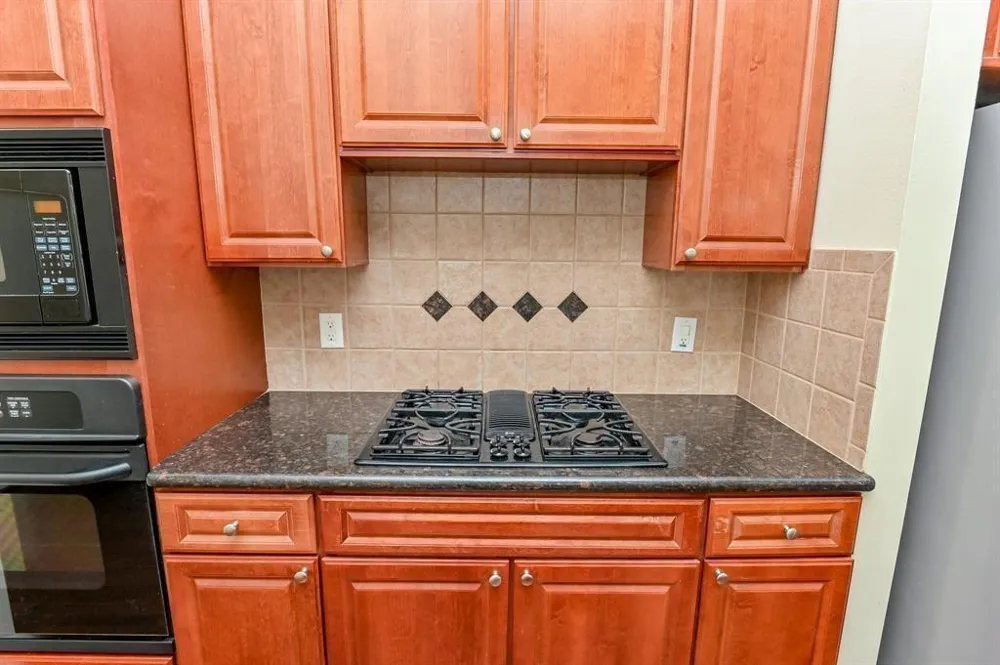 802 Garden Trace Lane Houston, TX 77018