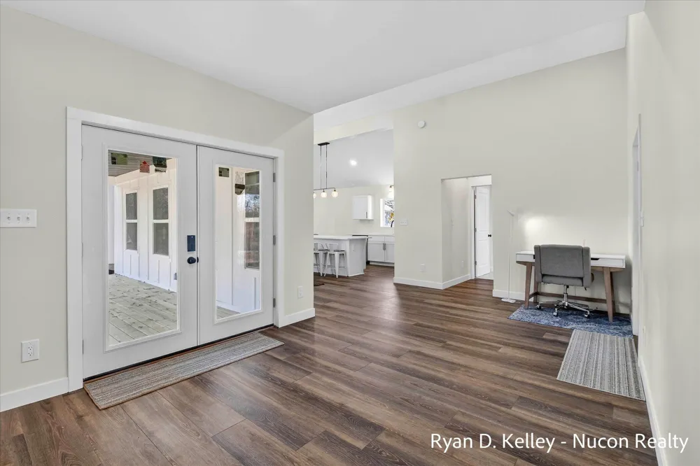 8411 Peninsula Drive W Stanwood, MI 49346