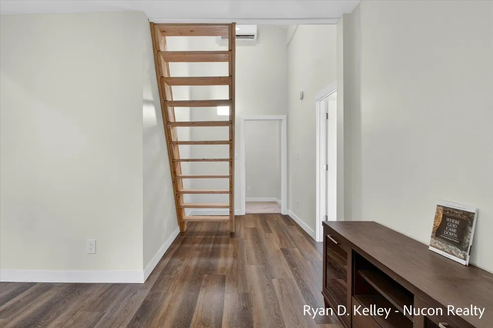 8411 Peninsula Drive W Stanwood, MI 49346