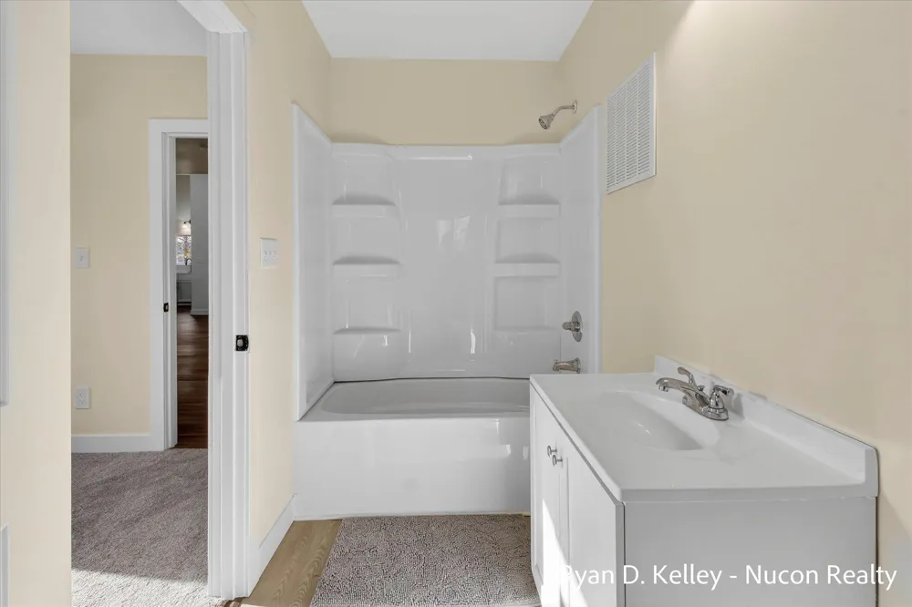 8411 Peninsula Drive W Stanwood, MI 49346