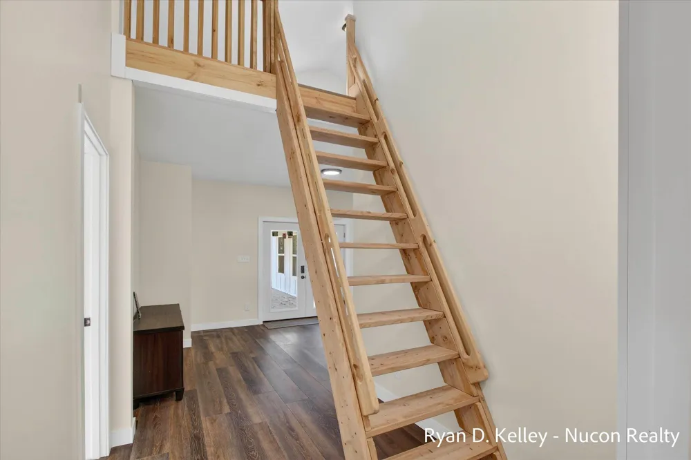 8411 Peninsula Drive W Stanwood, MI 49346