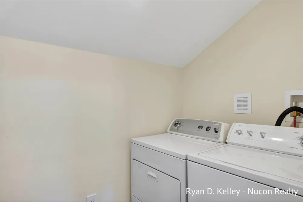8411 Peninsula Drive W Stanwood, MI 49346