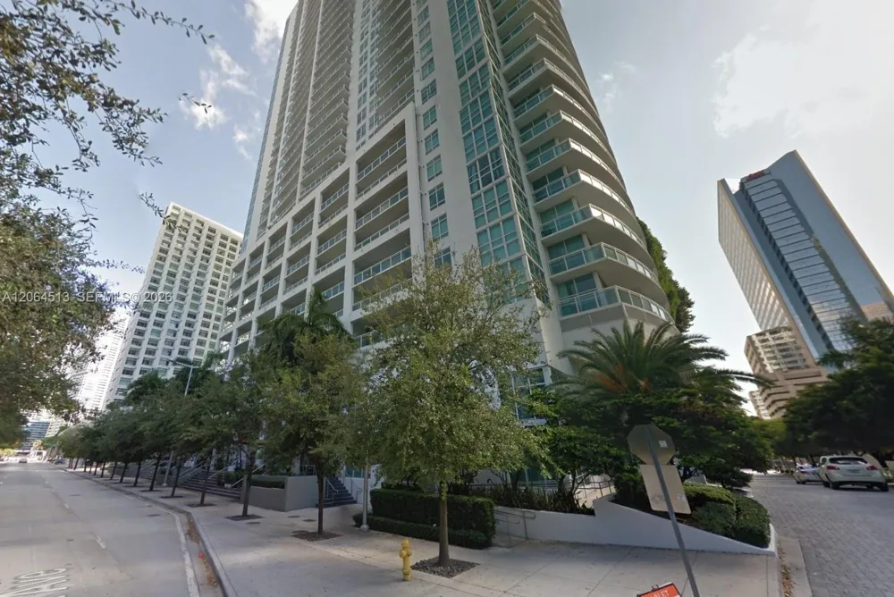 951 Brickell Ave #409 Miami, FL 33131