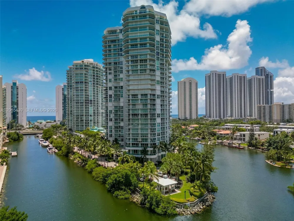 16400 Collins Sunny Isles Beach, FL 33160