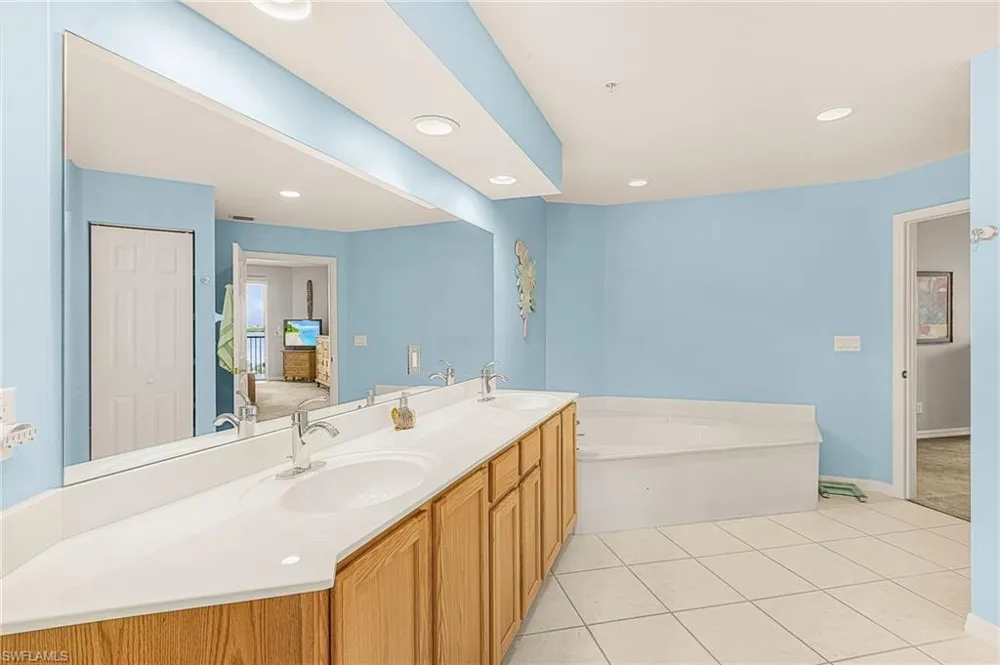 4141 Bay Beach Lane #442 Fort Myers Beach, FL 33931