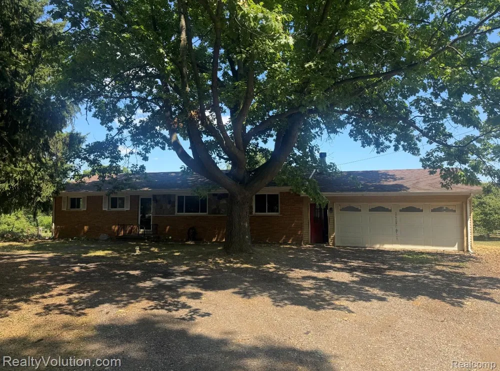 1278 Van Dyke Road Goodland Township, MI 48444