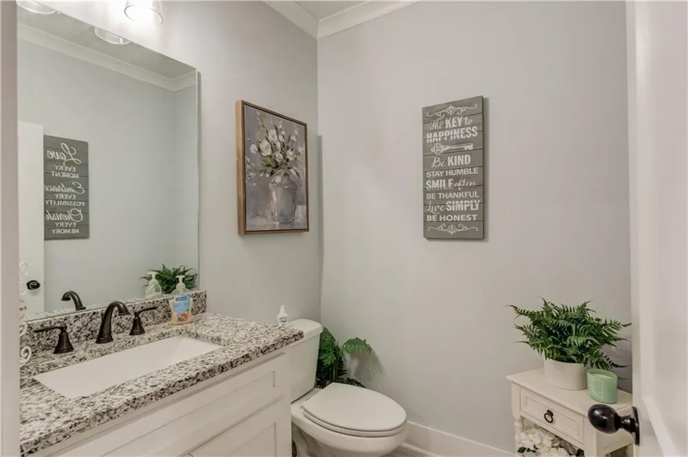 222 Ivey Drive Bethlehem, GA 30620