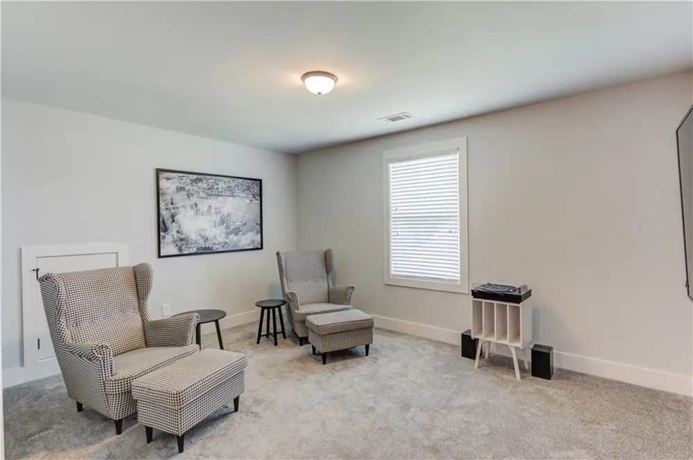222 Ivey Drive Bethlehem, GA 30620
