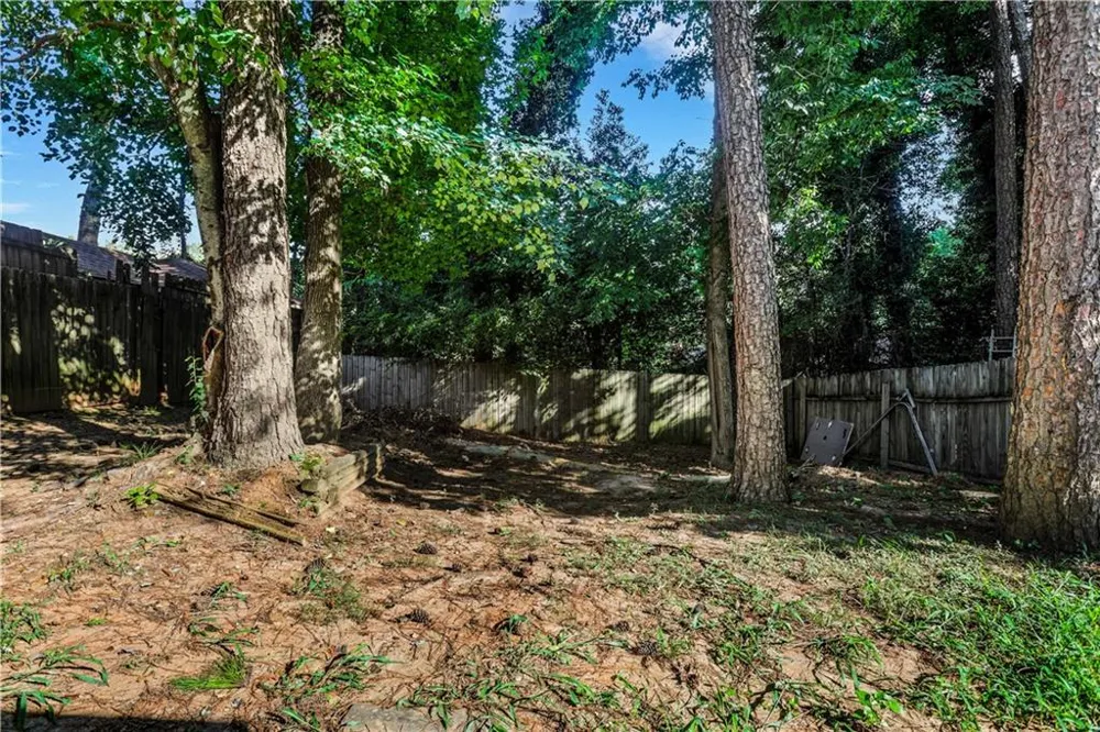 6308 E Windsor Lane Norcross, GA 30093